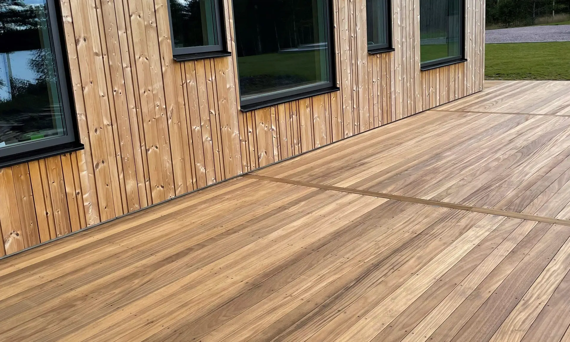 Thermowood: Features and Comparison to Other Wood Decks